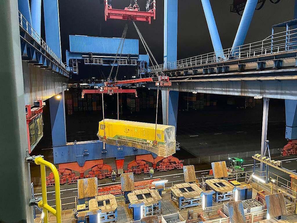 SeaLand Project Logistics Organizes the Transportation of Two Railway ...