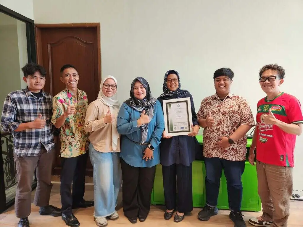 Januardi Logistik (JLOG)